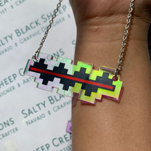 Load image into Gallery viewer, Iridescent Step design necklaces
